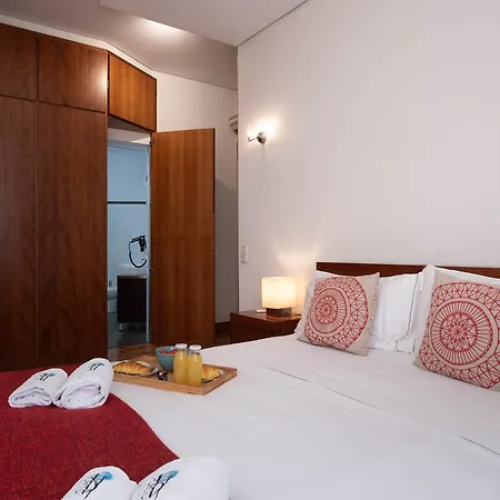 Feel Modern Apartment